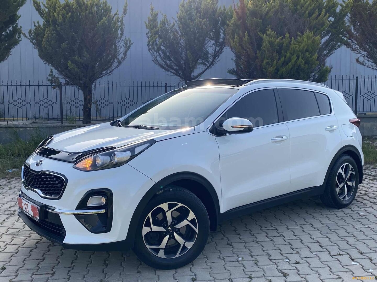 TET MOTORS KIA SPORTAGE DİZEL OTOMATİK CAM TAVAN FUL+FUL HATASIZ 3