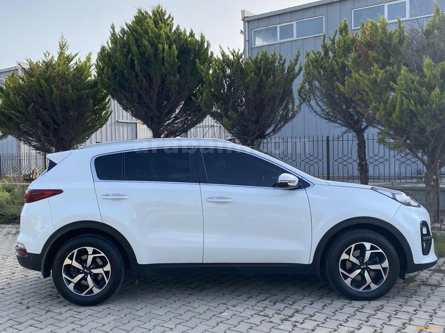 TET MOTORS KIA SPORTAGE DİZEL OTOMATİK CAM TAVAN FUL+FUL HATASIZ 4