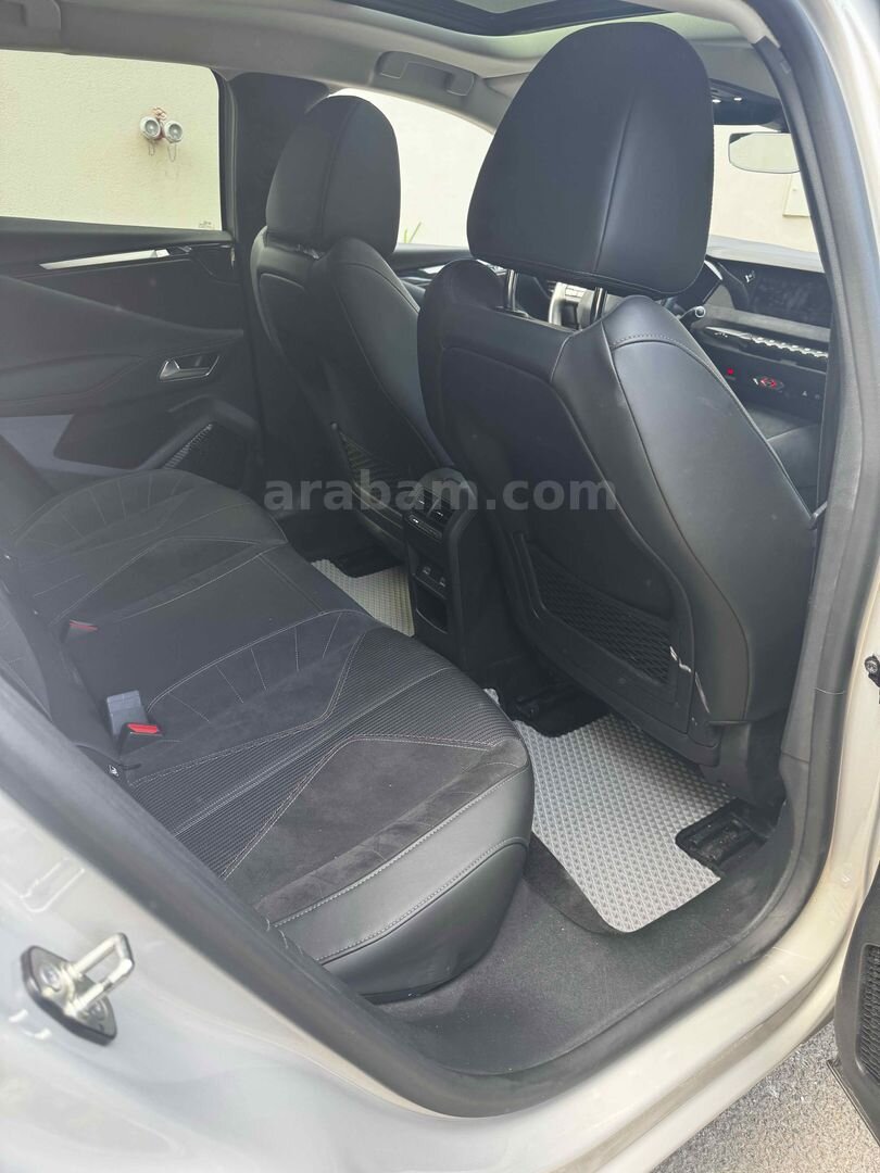 Sahibinden DS Automobiles DS4 1.5 BlueHDi Performance Line 2023 Model İstanbul 54.100 km Gri 7