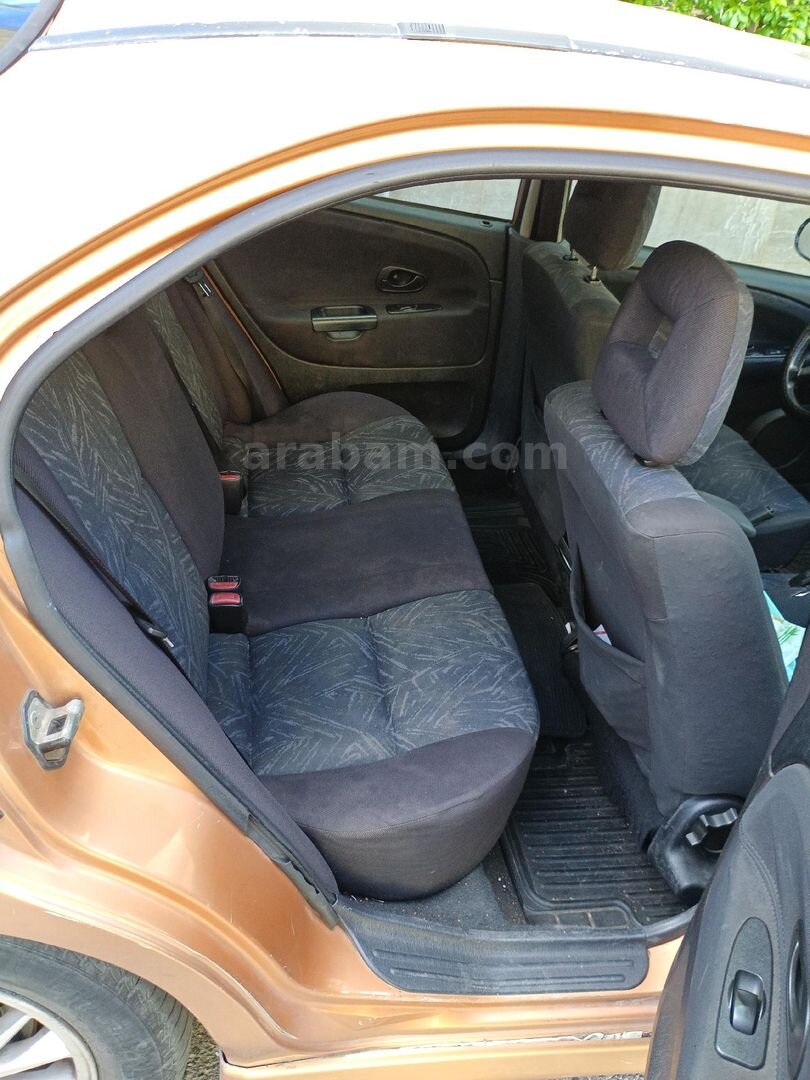Sahibinden Mitsubishi Carisma 1.6 Avance 2001 Model İstanbul 248.000 km Altın 6
