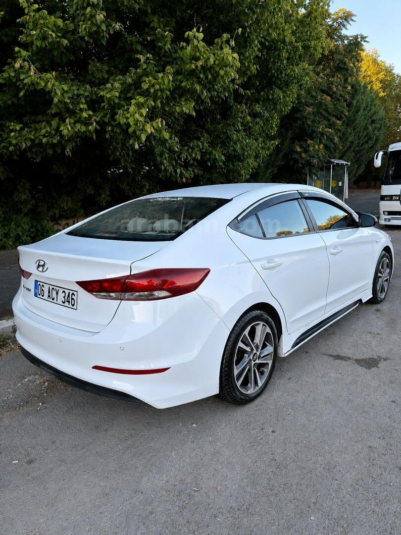 Sahibinden Hyundai Elantra 1.6 D-CVVT Style 2016 Model Kayseri 156.000 km Beyaz 5