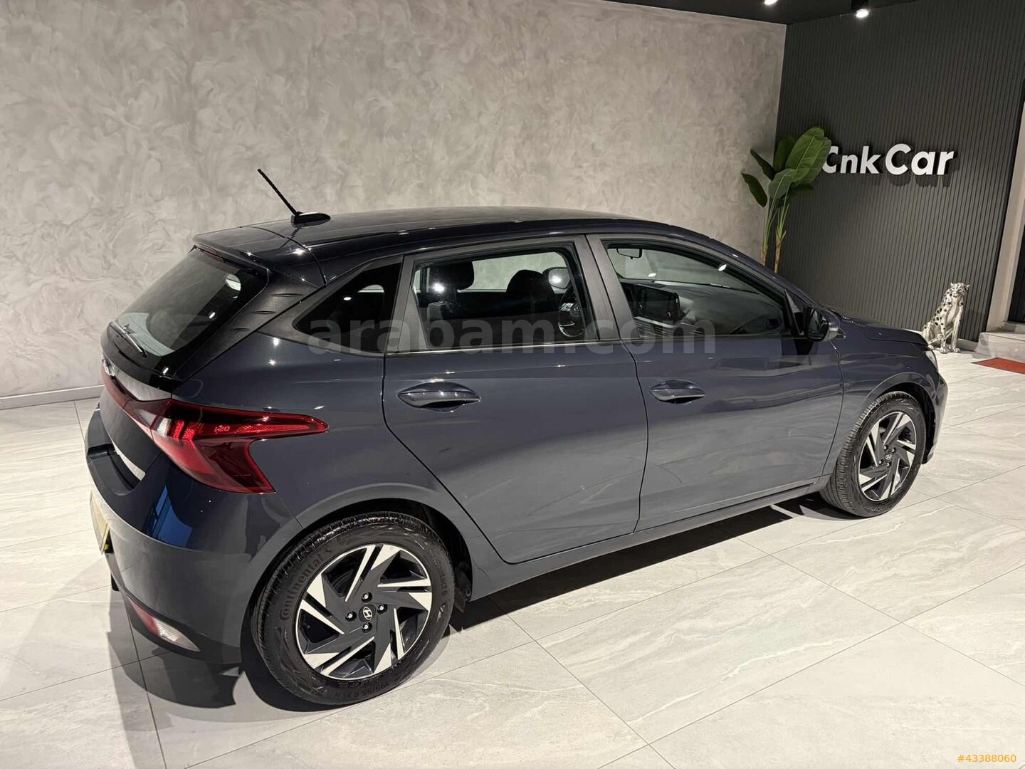Galeriden Hyundai i20 1.4 MPI Style 2021 Model Bursa 116.000 km Gri 6