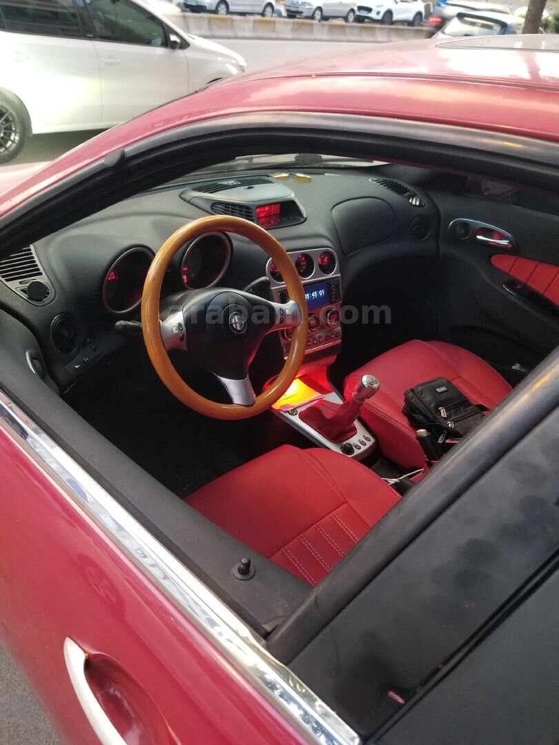 Sahibinden Alfa Romeo 156 1.6 TS Distinctive 2002 Model İstanbul 290.000 km Kırmızı 6