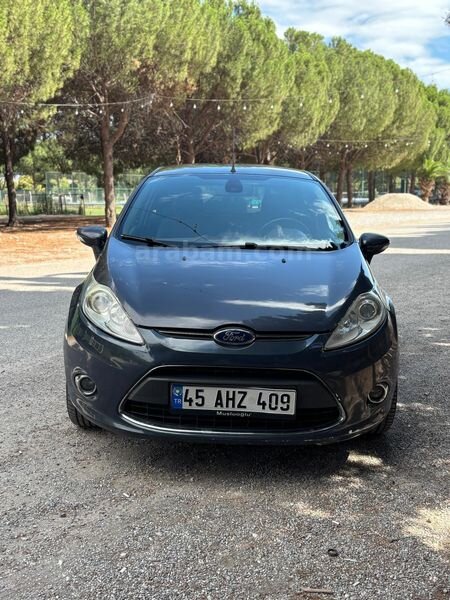 Sahibinden Ford Fiesta 1.4 TDCi Titanium 2012 Model Manisa 190.500 km Mavi