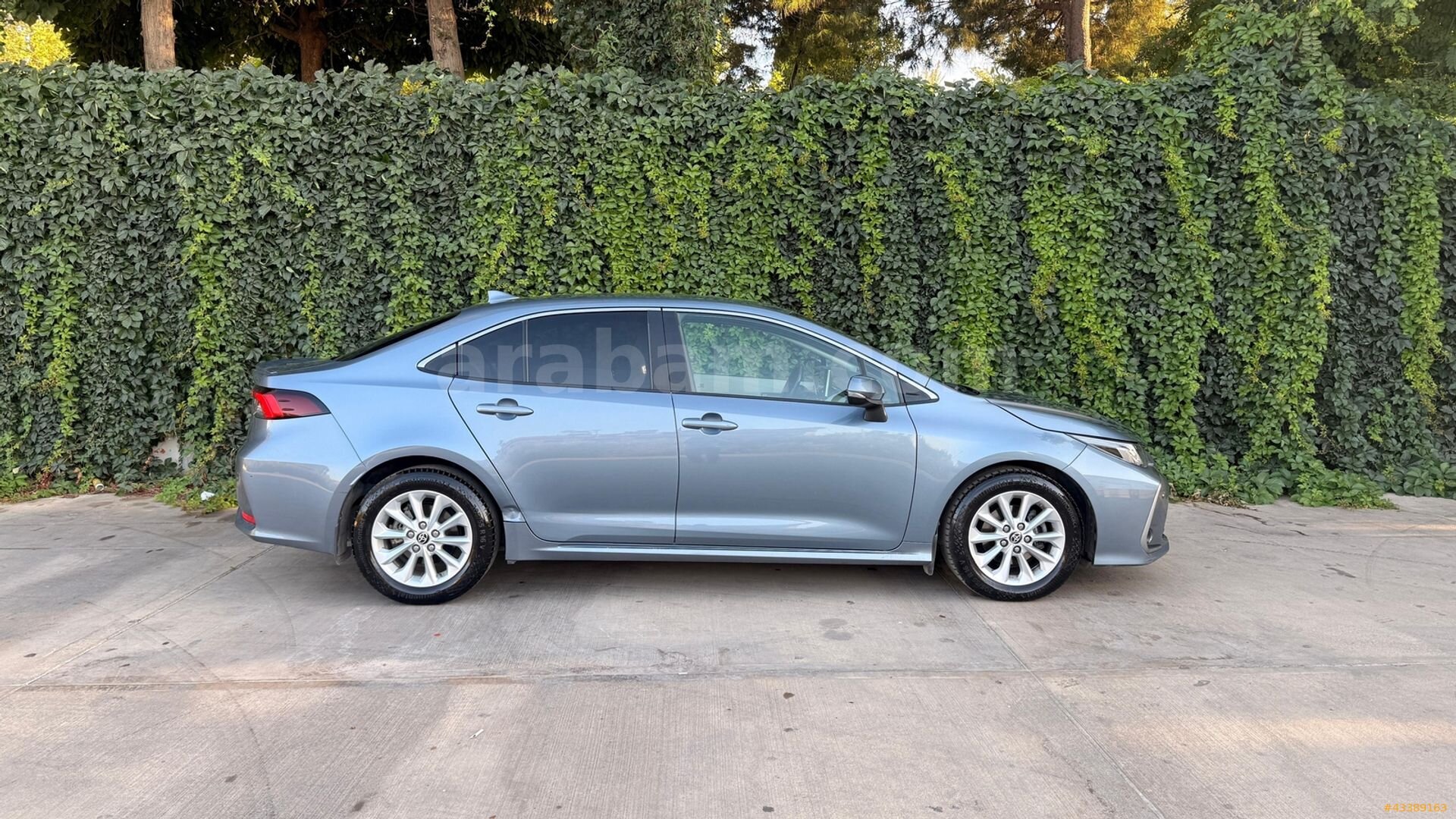 AED OTOMOTİV DEN TOYOTA COROLLA 1.5 BENZİN FLAME OTOMATİK 4