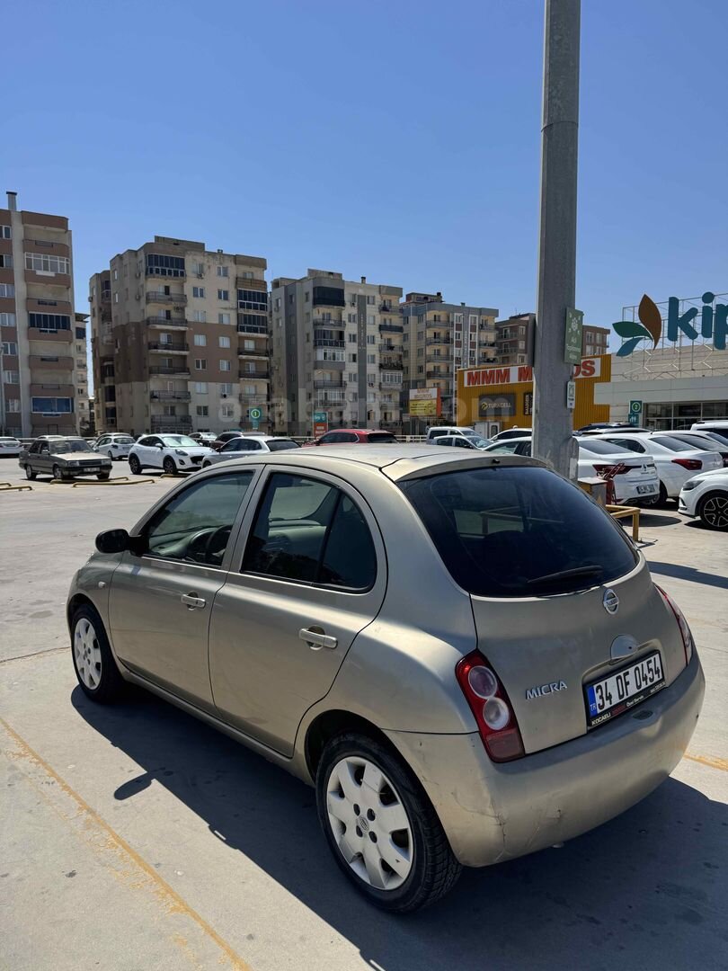 Sahibinden Nissan Micra 1.2 Tekna 2005 Model İzmir 210.000 km Bej 7