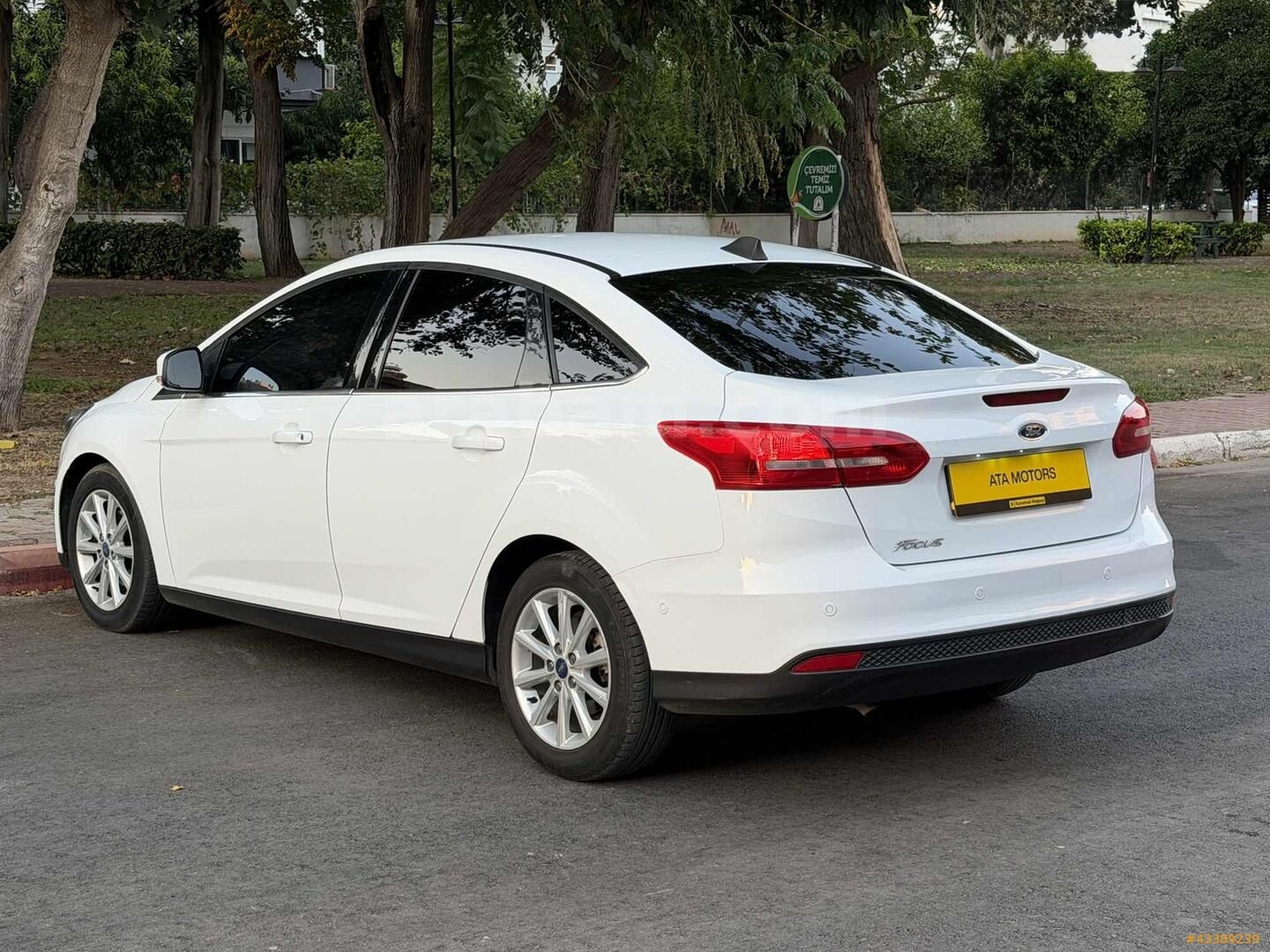 Galeriden Ford Focus 1.5 TDCi Titanium 2016 Model Antalya 230.000 km Beyaz 6