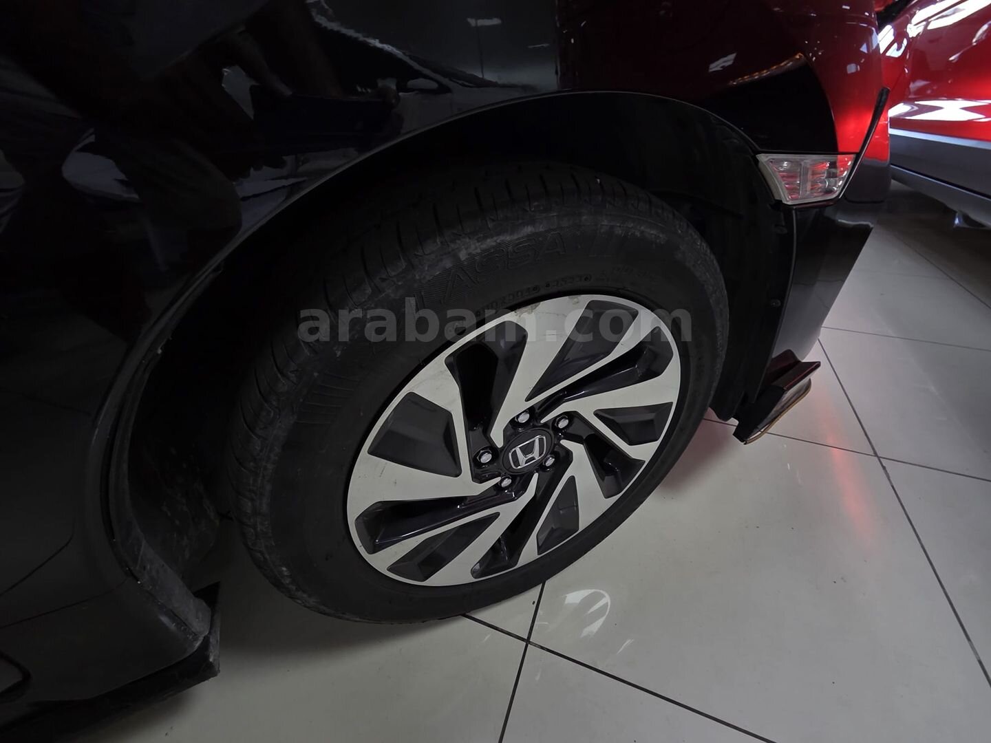 CAN Oto'dan 2018 Honda Civic 1.6i VTEC Eco Executive, LPG, Boyasız, İç-Dış Aksesuar 7