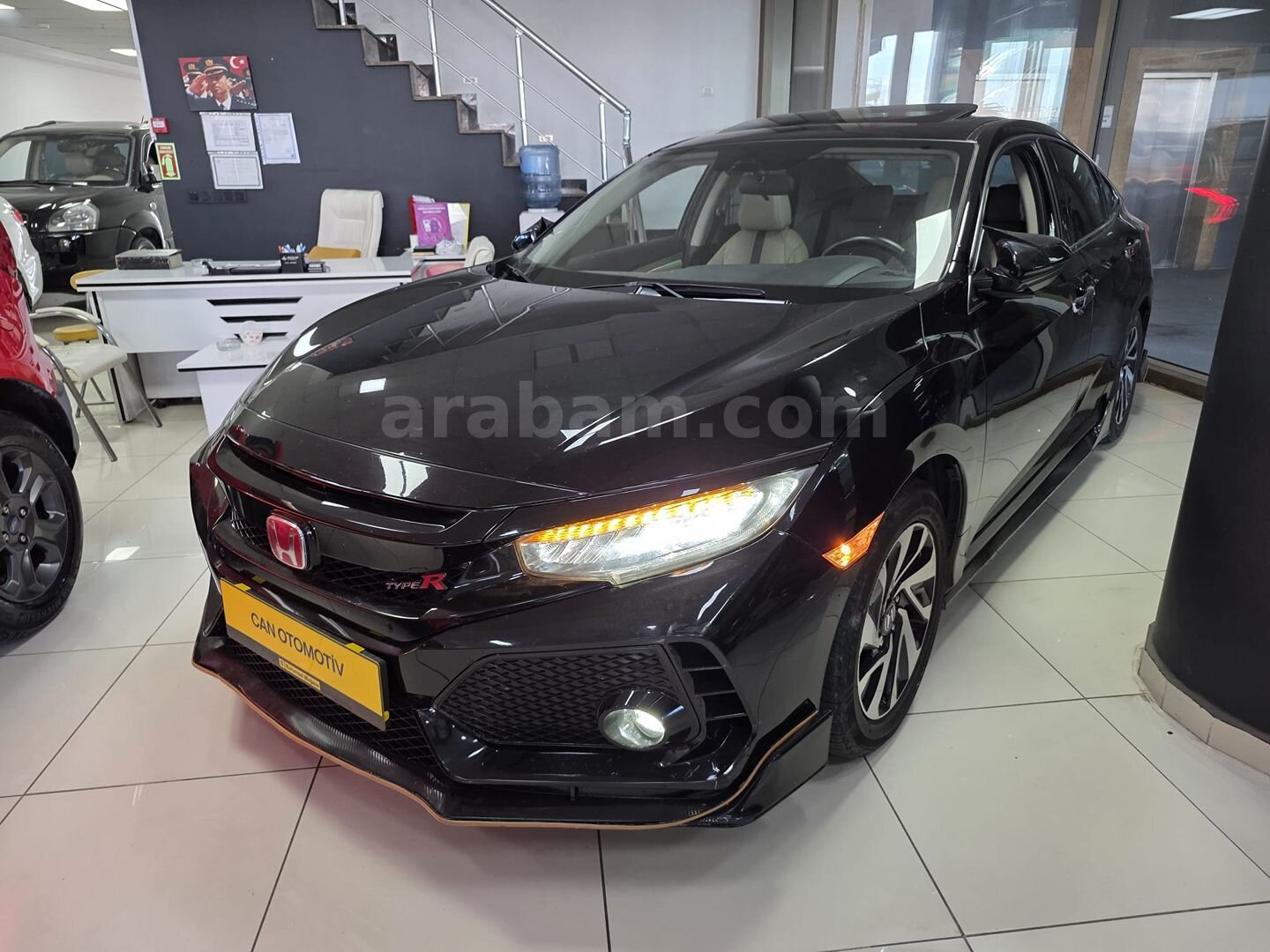 CAN Oto'dan 2018 Honda Civic 1.6i VTEC Eco Executive, LPG, Boyasız, İç-Dış Aksesuar 3