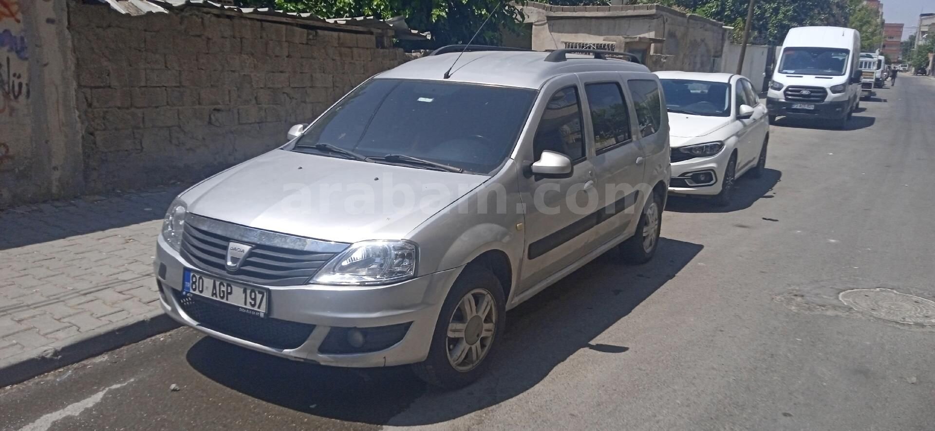 Sahibinden Dacia Logan 1.5 dCi MCV Ambiance 2010 Model Batman 495.000 km Gri 4