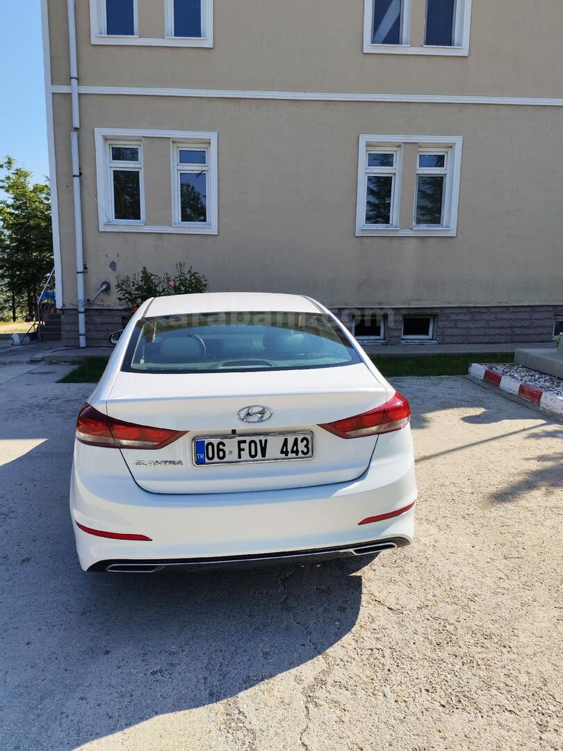Sahibinden Hyundai Elantra 1.6 D-CVVT Style 2016 Model Ankara 117.000 km Beyaz 5