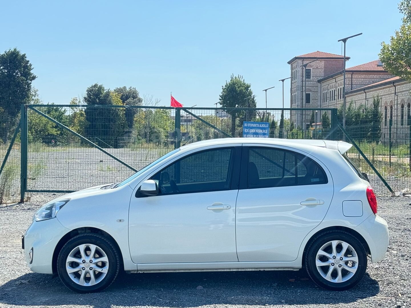 Galeriden Nissan Micra 1.2 Match 2017 Model İstanbul 50.000 km Beyaz 6