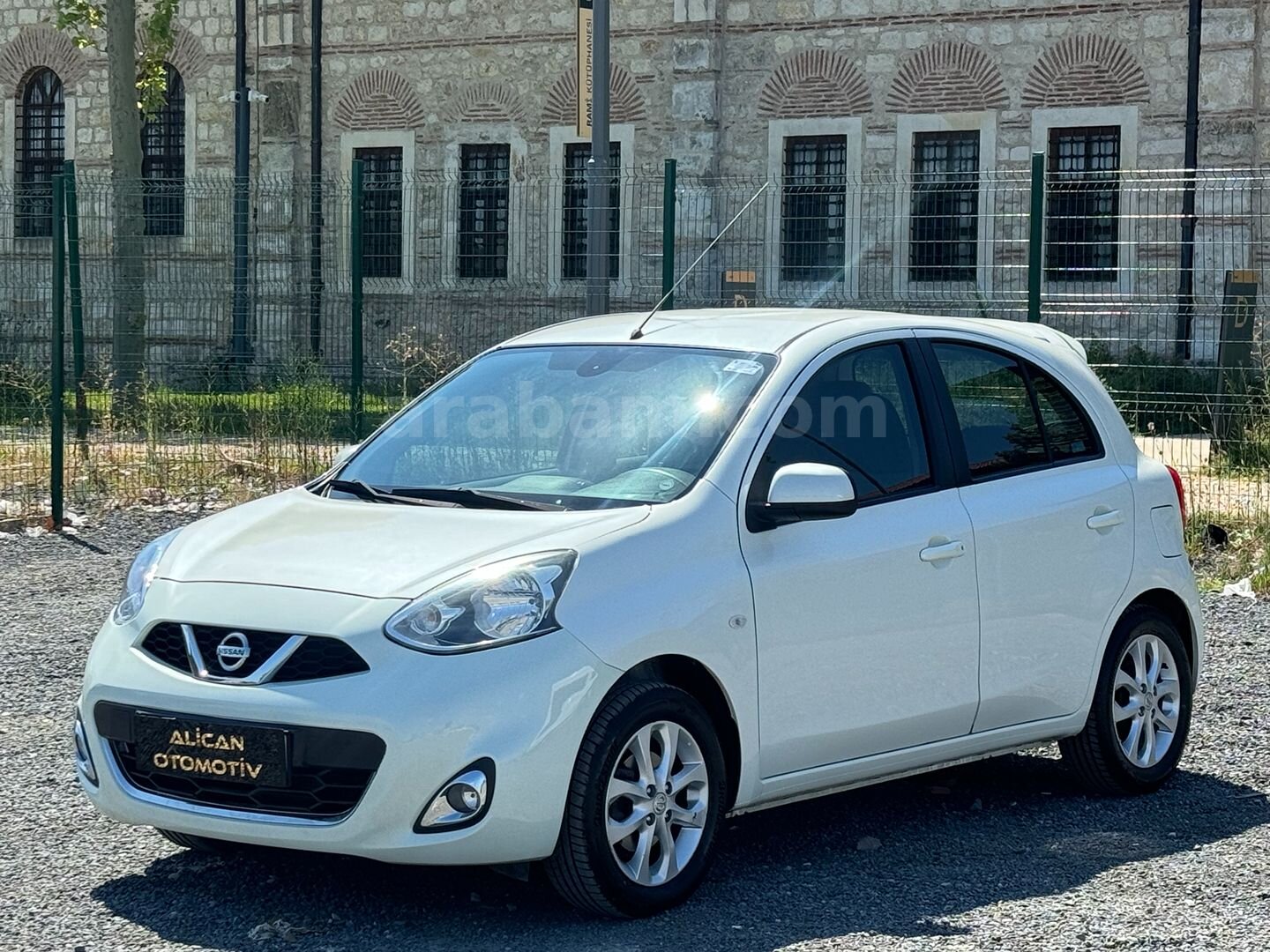 Galeriden Nissan Micra 1.2 Match 2017 Model İstanbul 50.000 km Beyaz 5