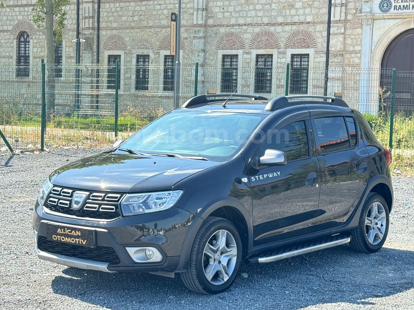 Galeriden Dacia Sandero 1.5 dCi Stepway 2017 Model İstanbul 140.000 km Füme 5