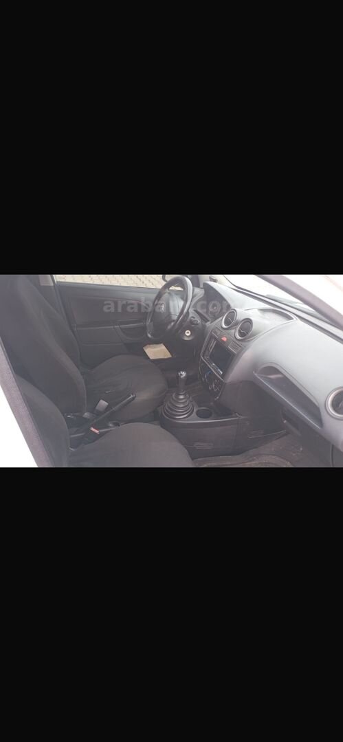 Sahibinden Ford Fiesta 1.4 TDCi Comfort 2008 Model Gaziantep 207.000 km Beyaz 2