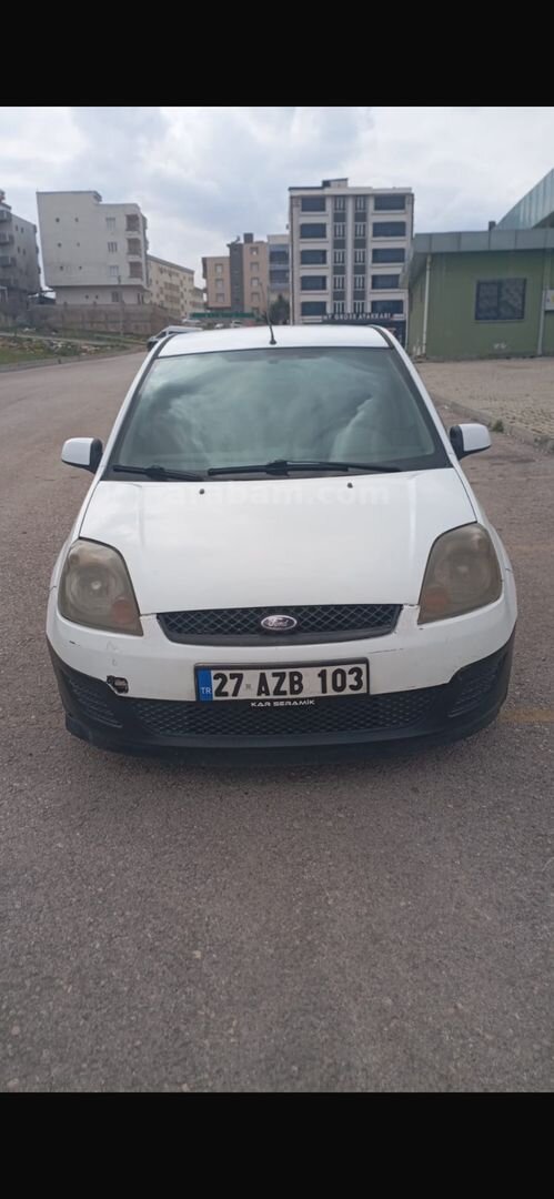 Sahibinden Ford Fiesta 1.4 TDCi Comfort 2008 Model Gaziantep 207.000 km Beyaz 7