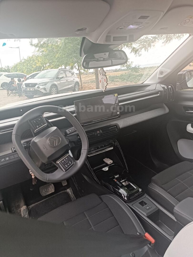Sahibinden Citroen e-C3 Max 2025 Model Diyarbakır 11.500 km Beyaz 5