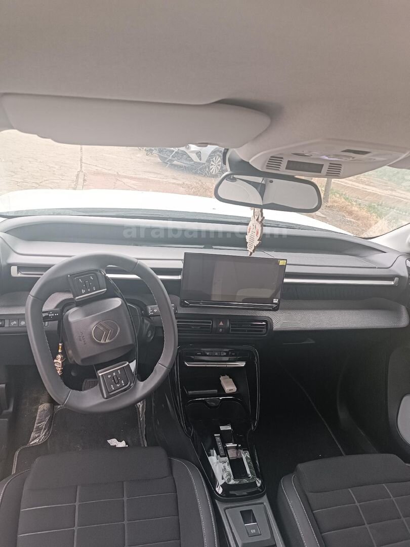 Sahibinden Citroen e-C3 Max 2025 Model Diyarbakır 11.500 km Beyaz 4
