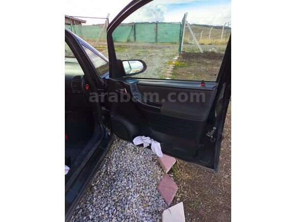 Sahibinden Opel Zafira 1.6 Elegance 2004 Model Ankara 259.000 km
