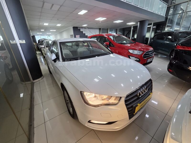 CAN Oto'dan 2015 Audi A3 Sedan 1.6 TDI Ambiente, Tekelden Ağır Bakımlı 3