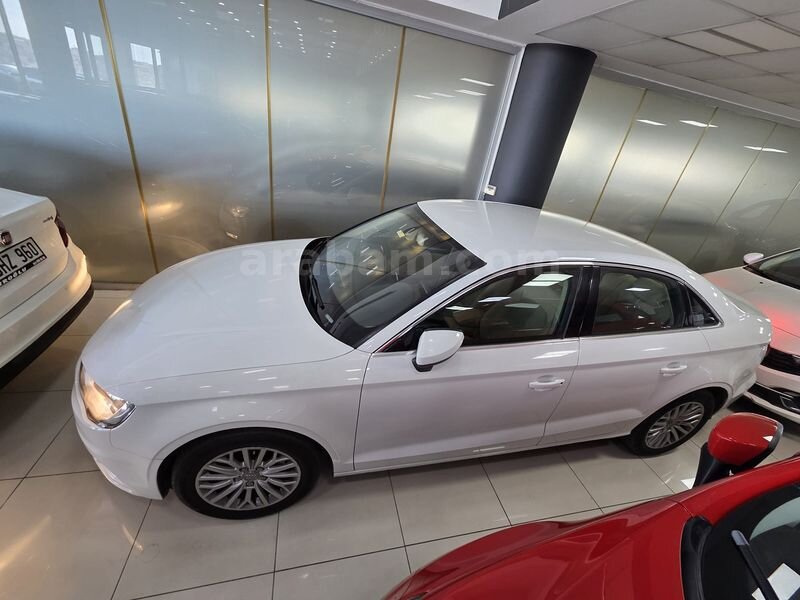CAN Oto'dan 2015 Audi A3 Sedan 1.6 TDI Ambiente, Tekelden Ağır Bakımlı 7