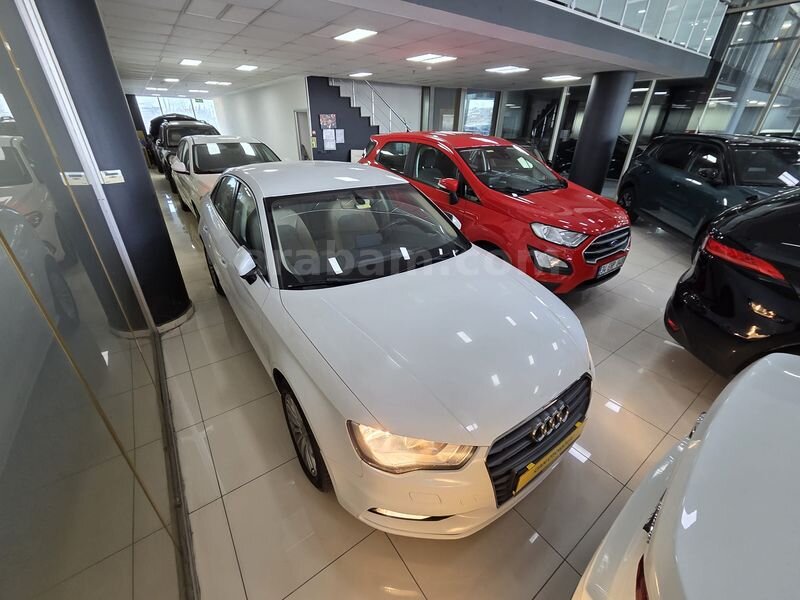 CAN Oto'dan 2015 Audi A3 Sedan 1.6 TDI Ambiente, Tekelden Ağır Bakımlı 4