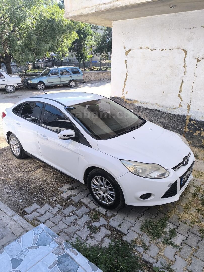 2012 Model 1.6 dizel trend x 2 değişen 7