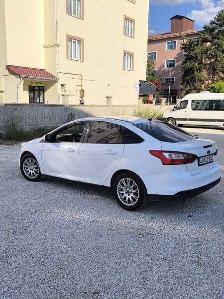 2012 Model 1.6 dizel trend x 2 değişen