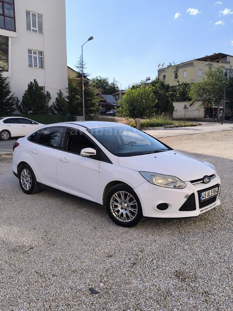 2012 Model 1.6 dizel trend x 2 değişen 4