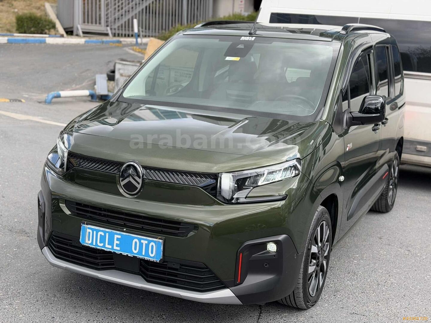 DİCLE'den 2025 XTR CAM TAVAN HAYALET ŞERİT TAKİP KREDİ+TAKAS İLE 7
