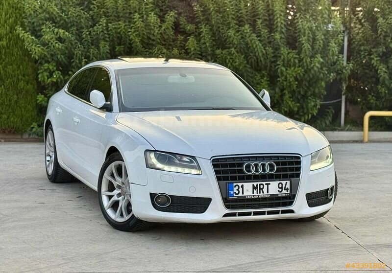 2012 MODEL AUDİ A5 EMSALSİZ TEMİZLİKTE YETKİLİ SERVİS BAKIMLI
