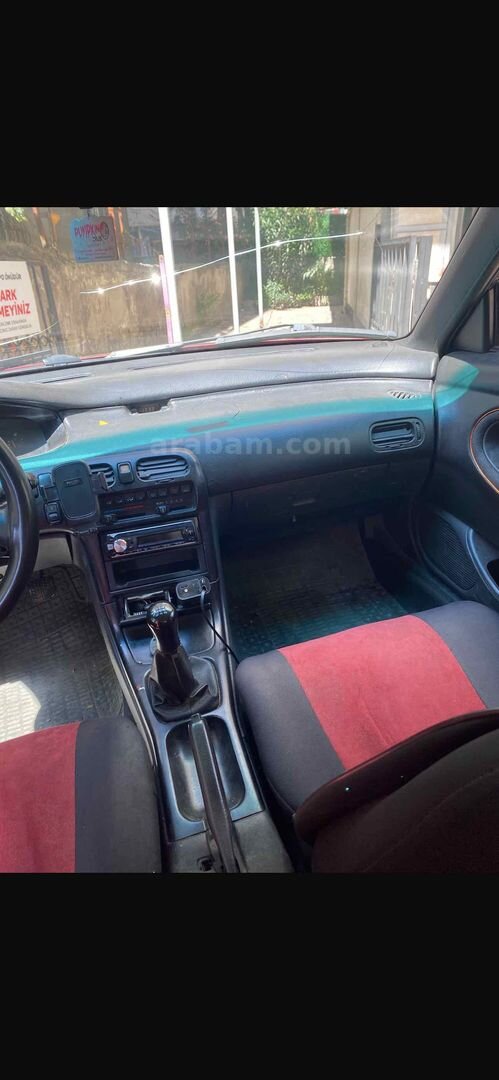 Sahibinden Mazda 626 2.0 1997 Model İstanbul 422.000 km Bordo 6