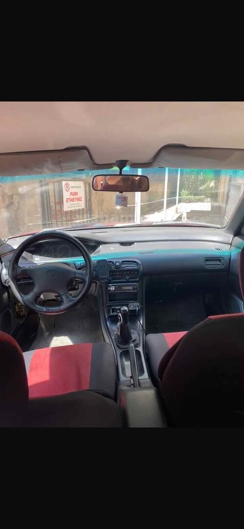 Sahibinden Mazda 626 2.0 1997 Model İstanbul 422.000 km Bordo 7