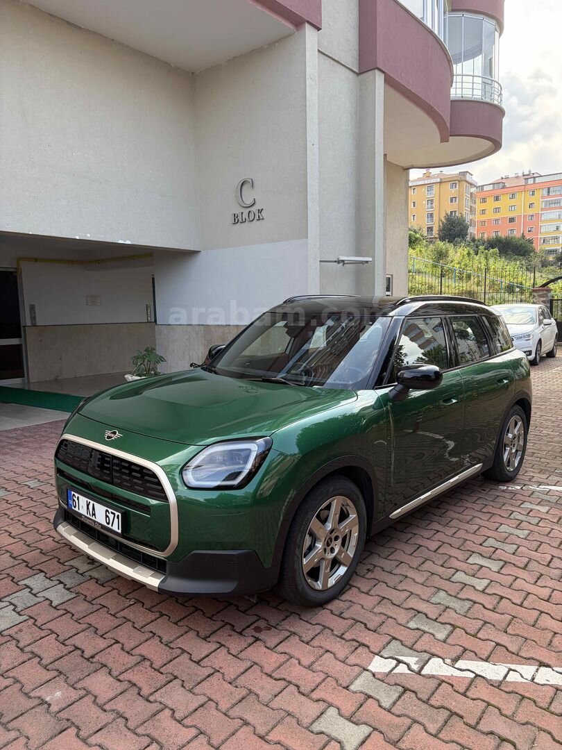 2025 Aralık Çıkışlı Mini Countryman E Favoured 6300 KM Hatasız 7