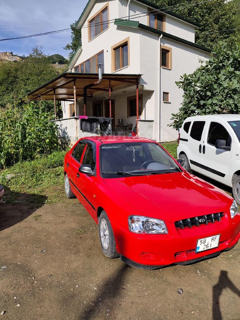 Sahibinden Hyundai Accent 1.3 LX 2001 Model Sivas 280.000 km Kırmızı 2