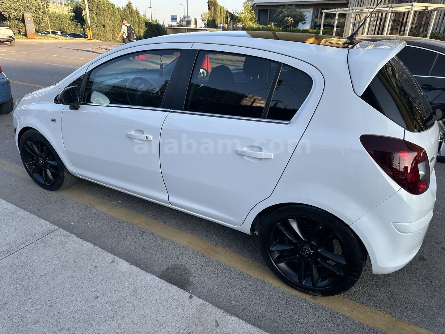 Sahibinden Opel Corsa 1.3 CDTI Enjoy 2011 Model İstanbul 127.000 km Beyaz 4