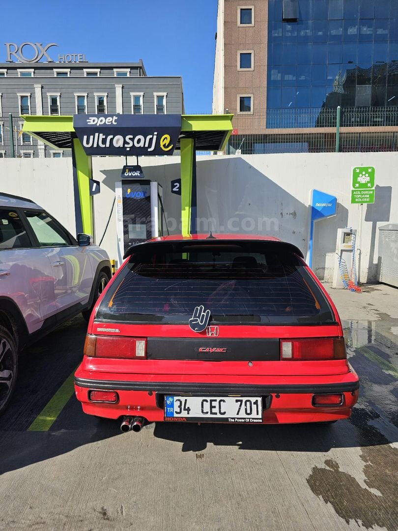 Sahibinden Honda Civic 1.4 1.4i 1990 Model İstanbul 376.000 km Kırmızı 3