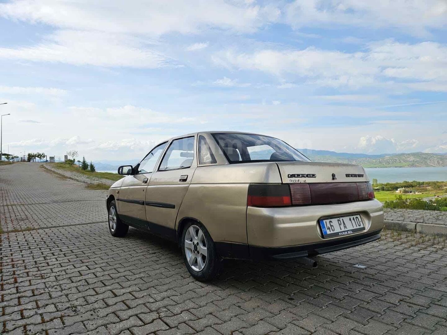 Sahibinden Lada Vega 1.5 2001 Model Elazığ 265.000 km Şampanya 6