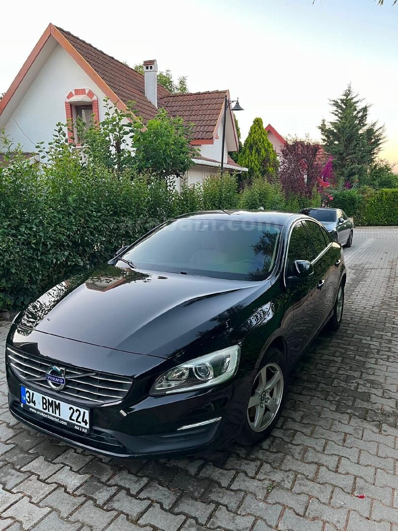 Sahibinden Volvo S60 1.5 T3 Premium 2018 Model Kocaeli 161.700 km Siyah 1