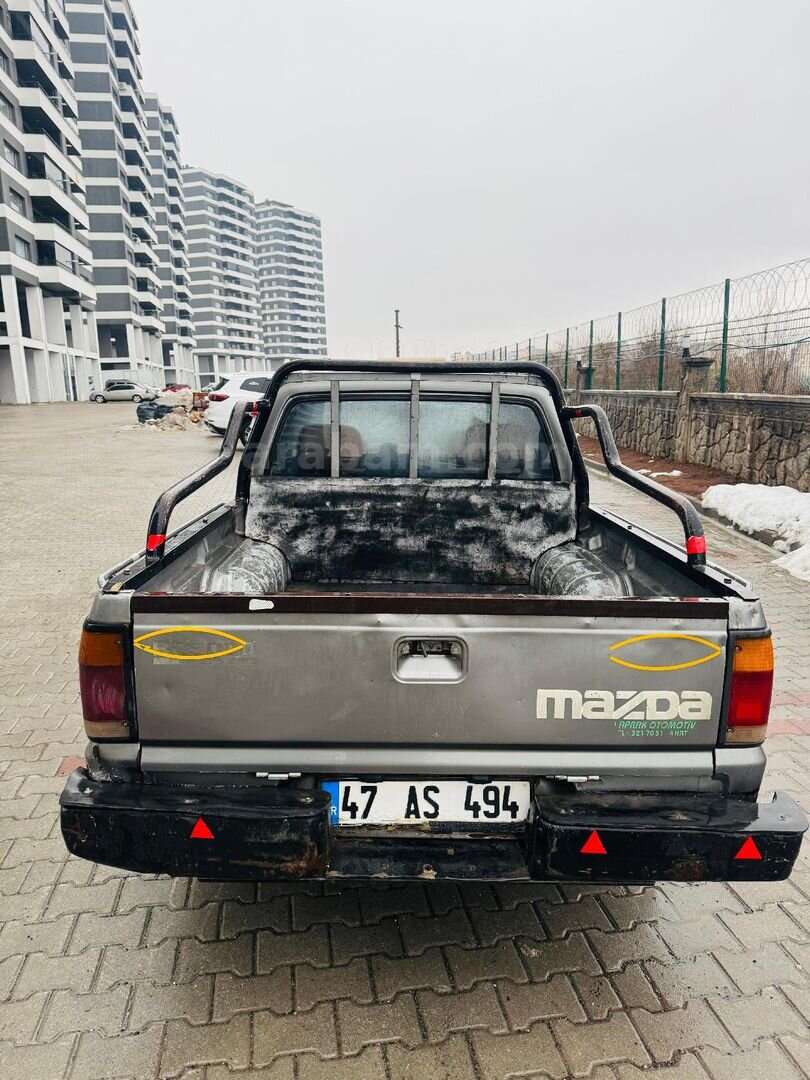 Sahibinden Mazda B2500 2.5 D 1998 Model 4