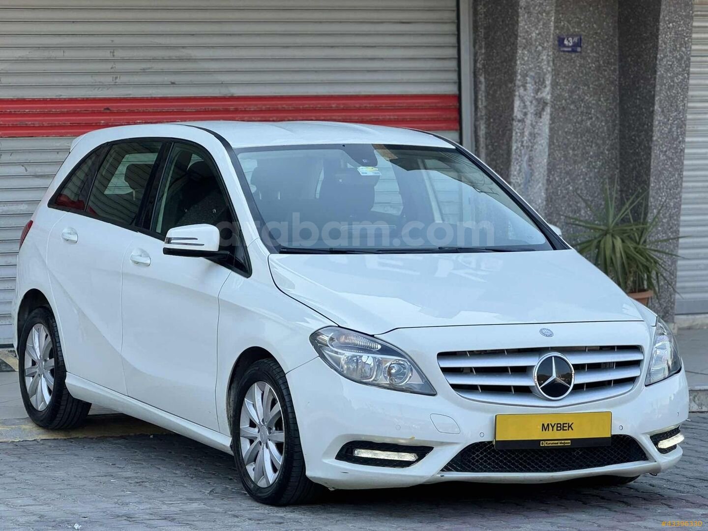 2013 MERCEDES B180 OTOMATİK 105 BİNDE 3