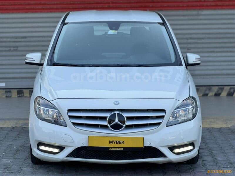 2013 MERCEDES B180 OTOMATİK 105 BİNDE