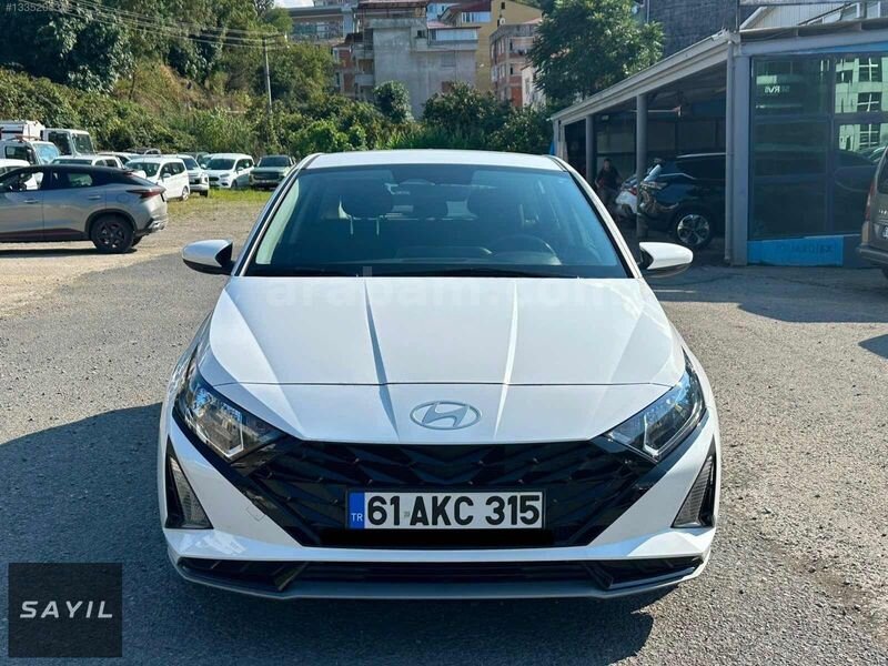 Galeriden Hyundai i20 1.0 T-GDI Jump 2026 Model Trabzon 14.000 km Beyaz