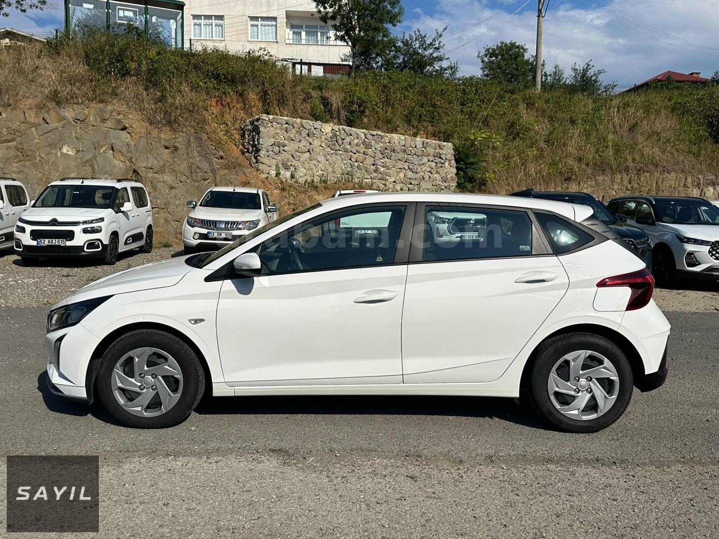 Galeriden Hyundai i20 1.0 T-GDI Jump 2026 Model Trabzon 14.000 km Beyaz 4