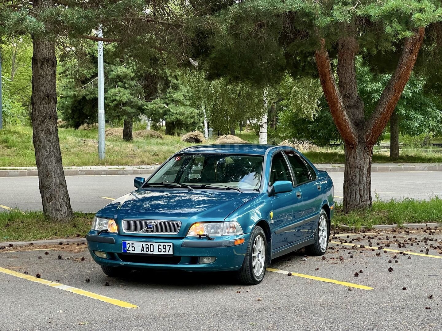 Sahibinden Volvo S40 2.0 T 2001 Model Erzurum 293.000 km Turkuaz 1