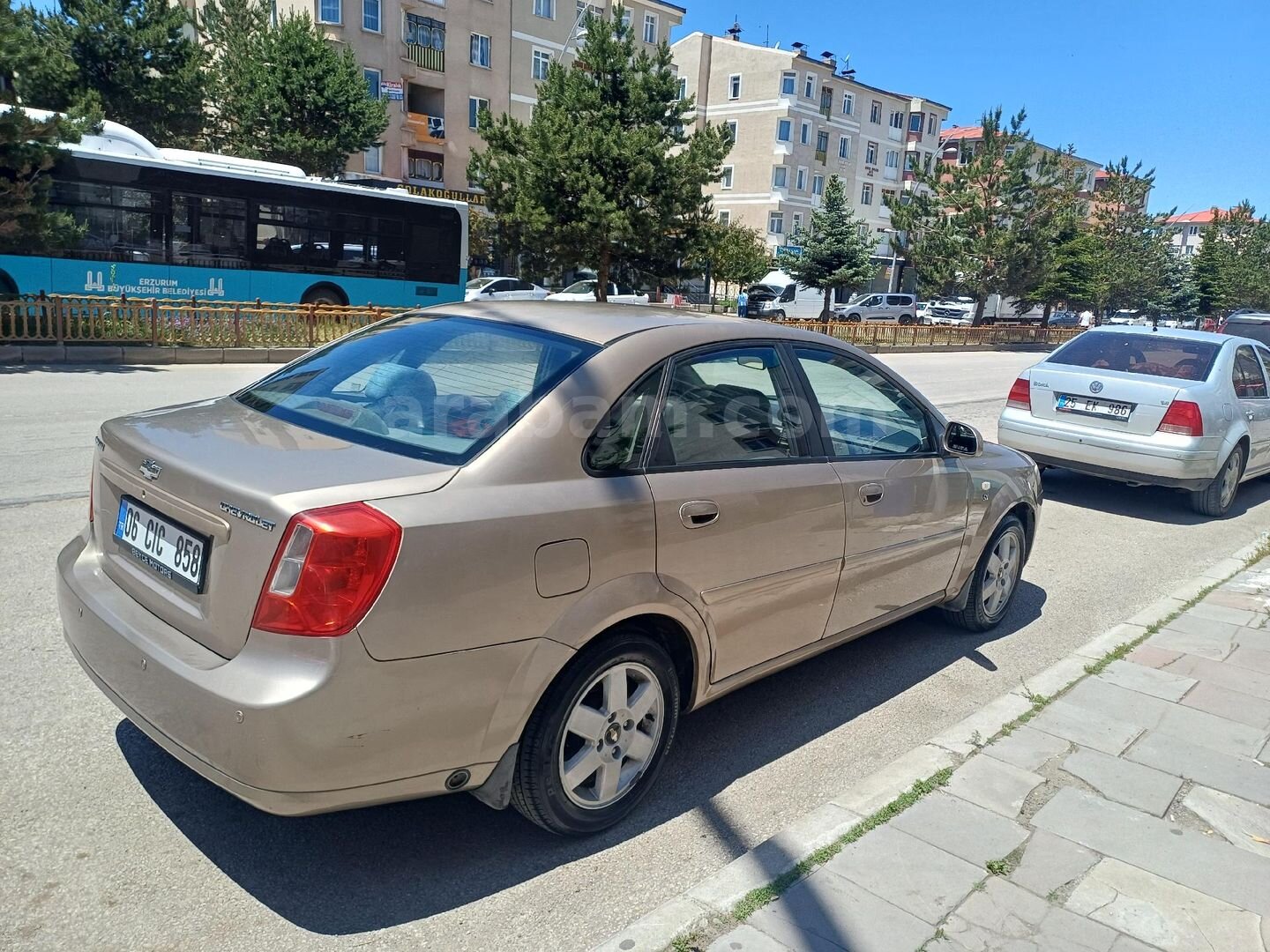 Sahibinden Chevrolet Lacetti 1.6 SX 2004 Model Erzurum 220.000 km Şampanya 2