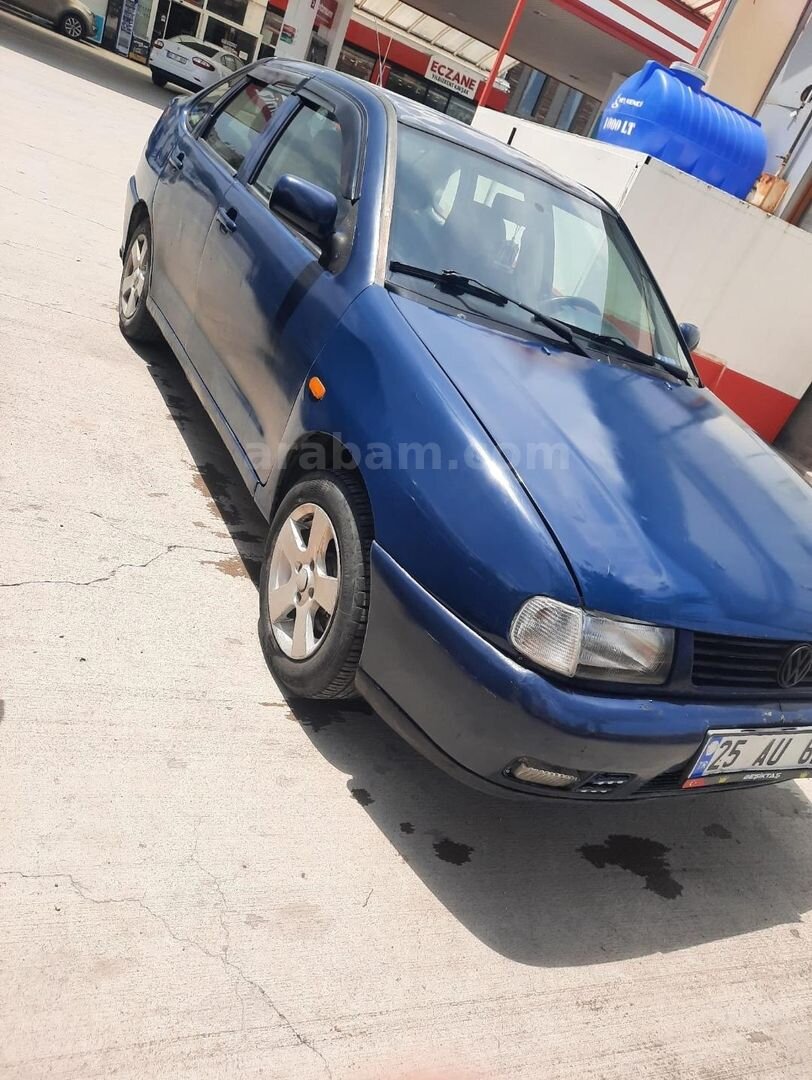 Sahibinden Volkswagen Polo 1.6 Classic 1998 Model Erzurum 285.000 km Mavi 2
