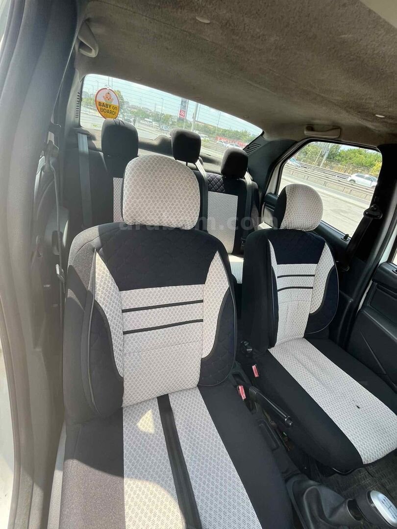 Sahibinden Dacia Logan 1.5 dCi Ambiance 2012 Model İstanbul 442.000 km Beyaz 6