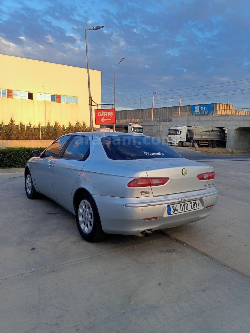 Sahibinden Alfa Romeo 156 1.6 TS 2000 Model Tekirdağ 375.000 km Gri 5