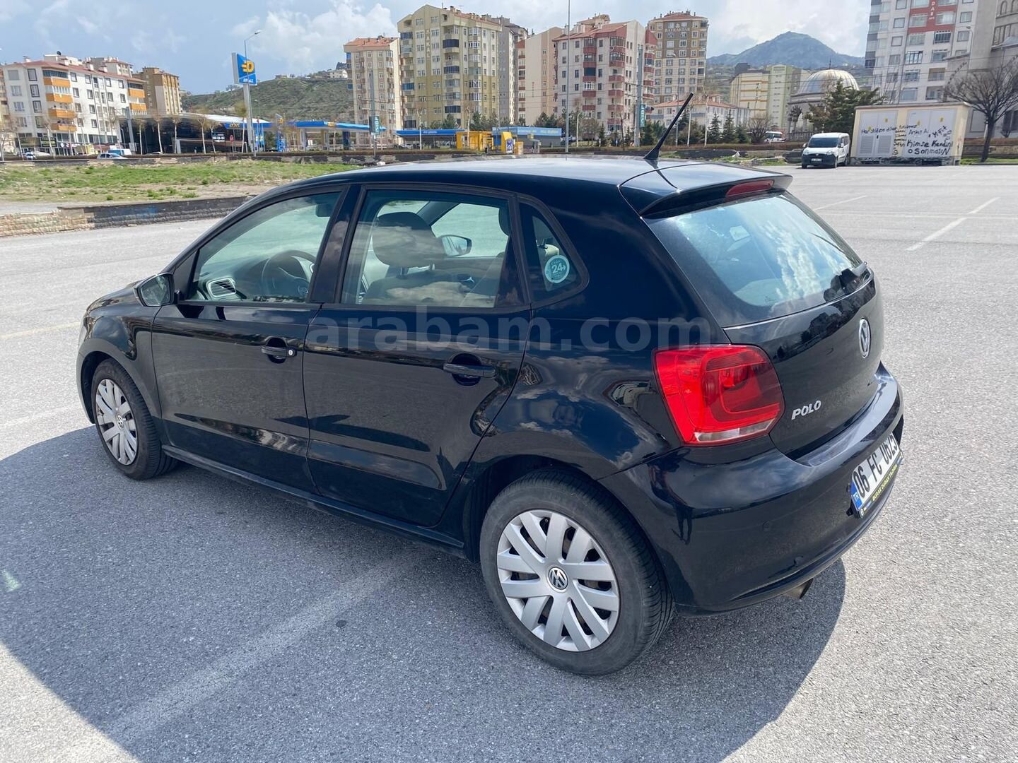 Sahibinden Volkswagen Polo 1.4 Comfortline 2012 Model Kayseri 172.000 km Siyah 3
